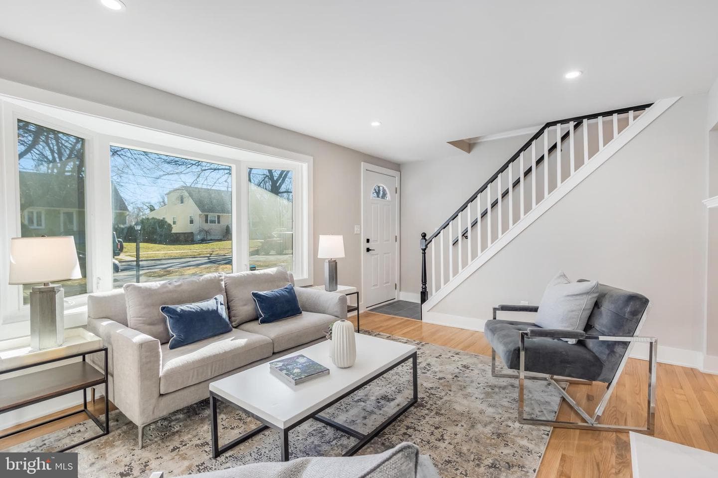 903 Laredo Road photo 3
