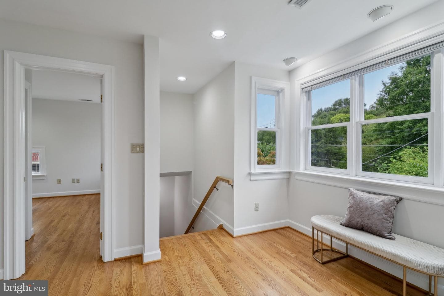 6417 Broad Street photo 14