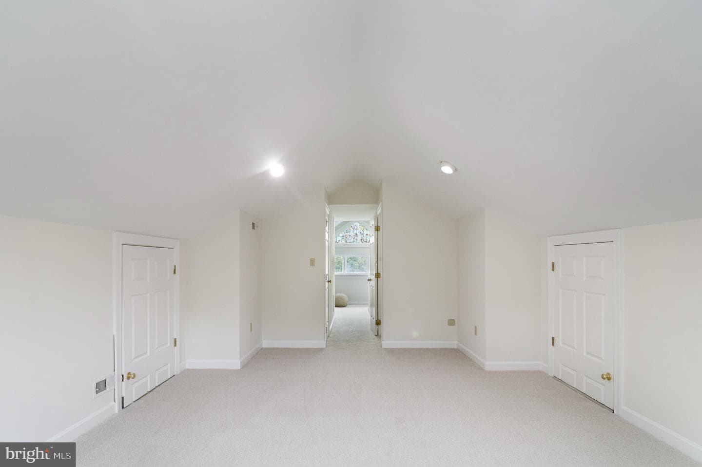 6417 Broad Street photo 33