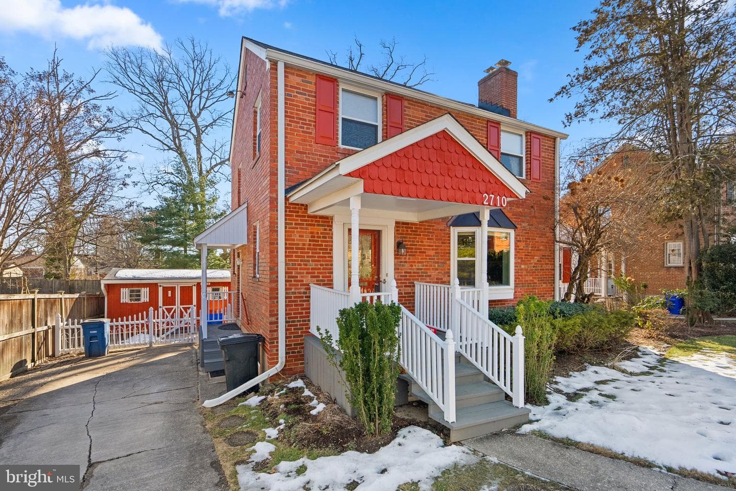 2710 Harmon Road photo 2