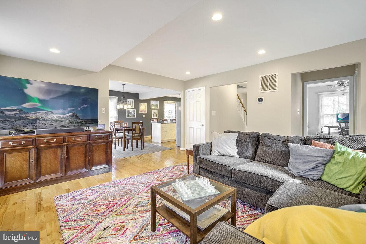 205 Fairgrove Circle photo 6