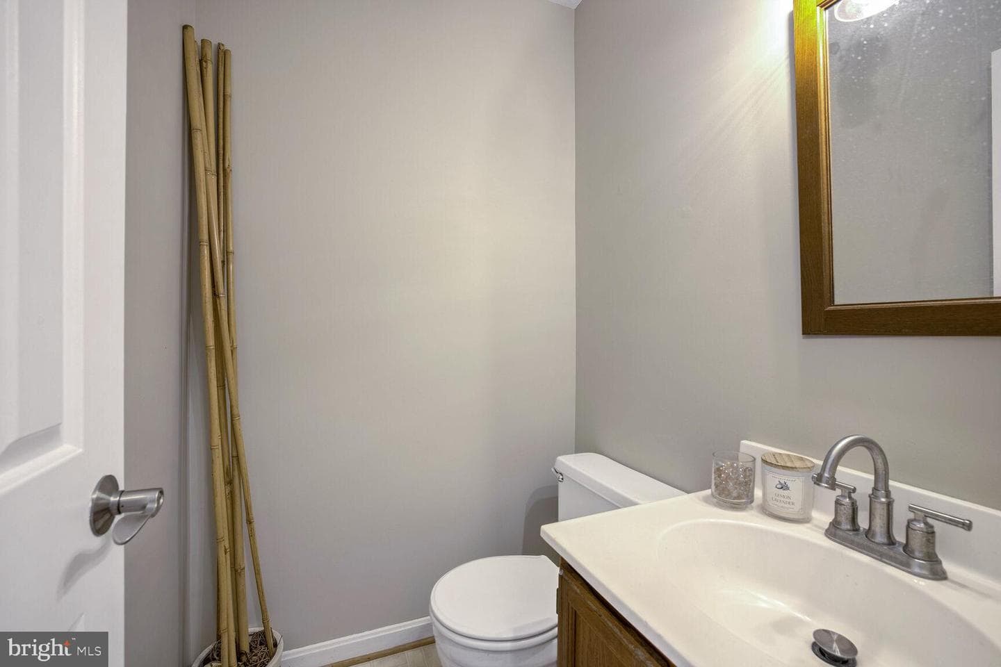 205 Fairgrove Circle photo 9