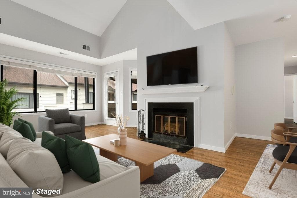 9878 Hellingly Place #115 photo 13