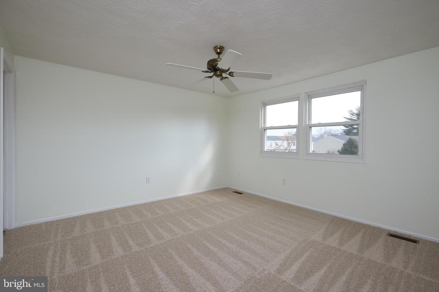 17502 Kohlhoss Road photo 11
