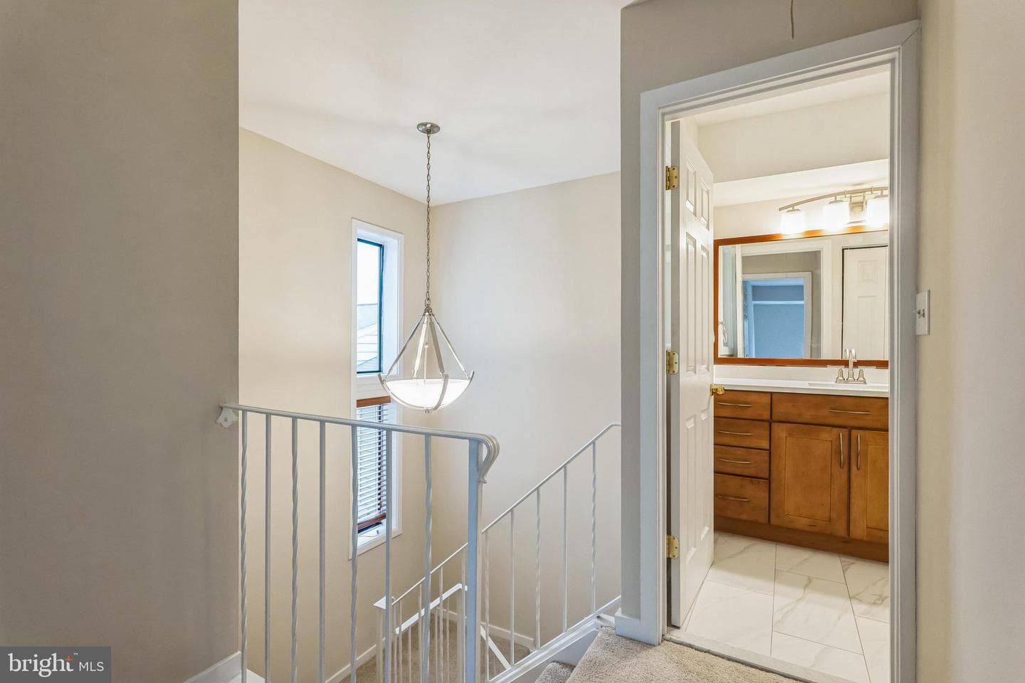 9809 Lake Shore Drive photo 10