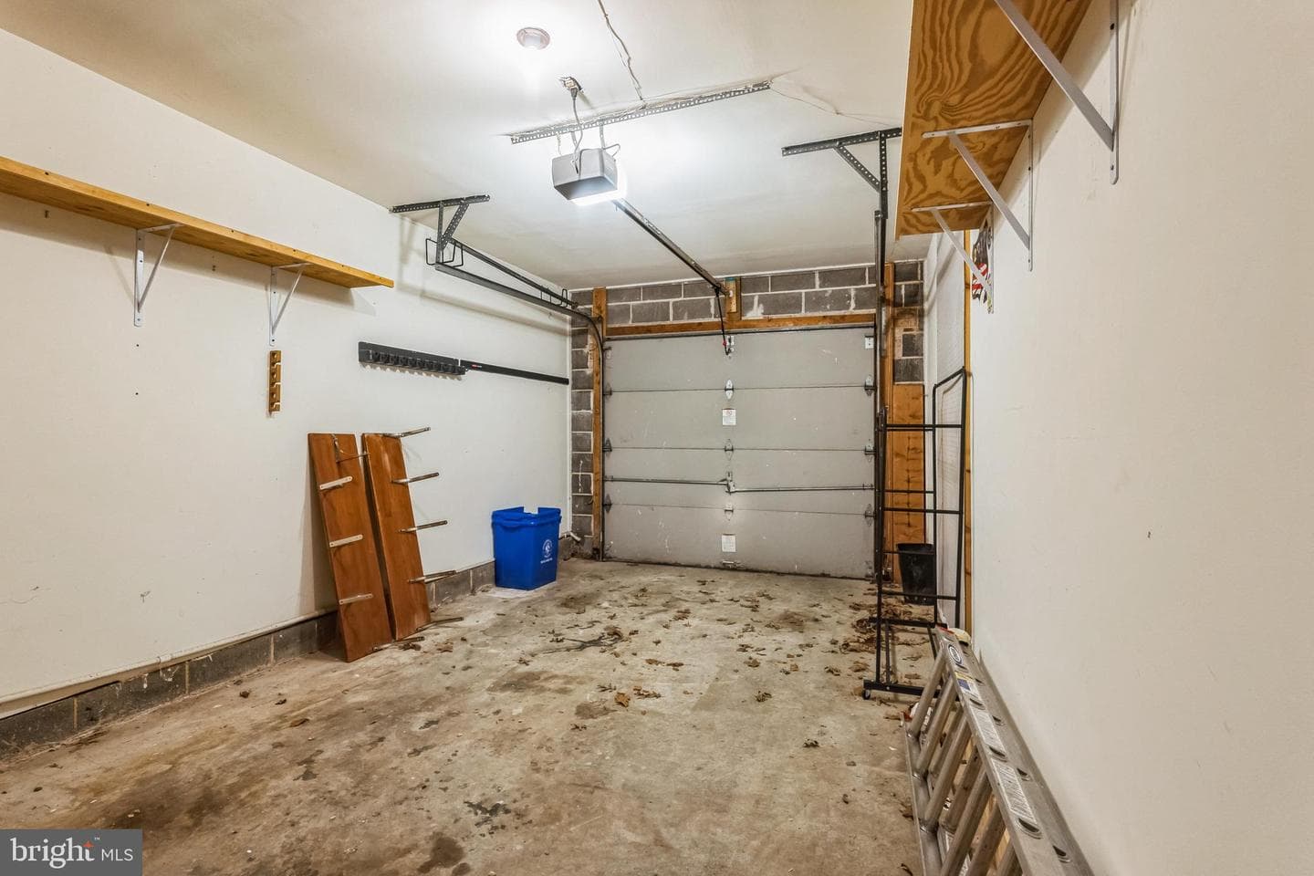 9809 Lake Shore Drive photo 23