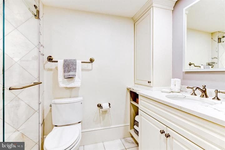 4940 Sentinel Drive #4-105 photo 15