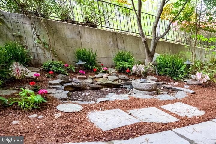 4940 Sentinel Drive #4-105 photo 22