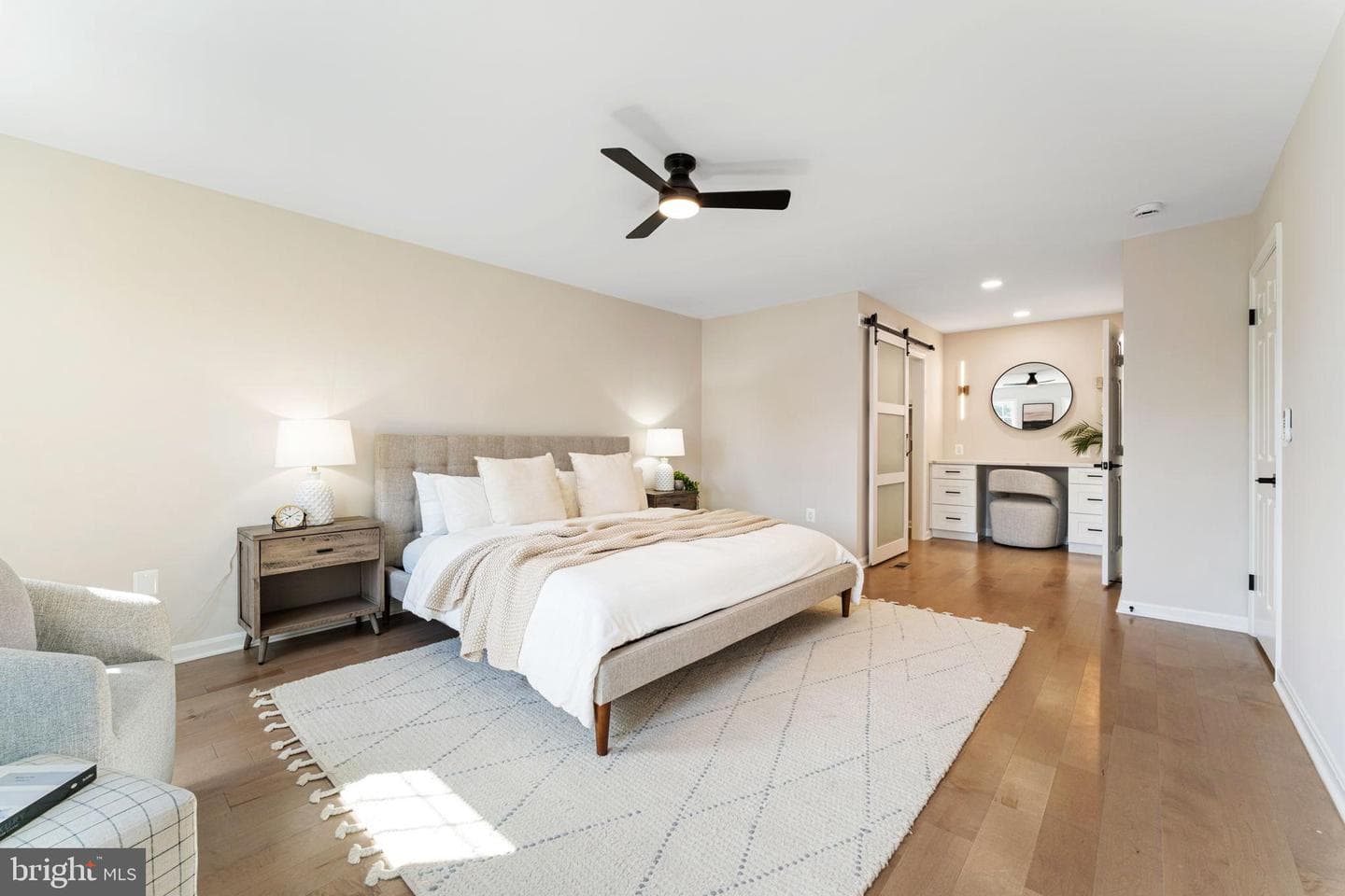 2308 Holly Spring Drive photo 14