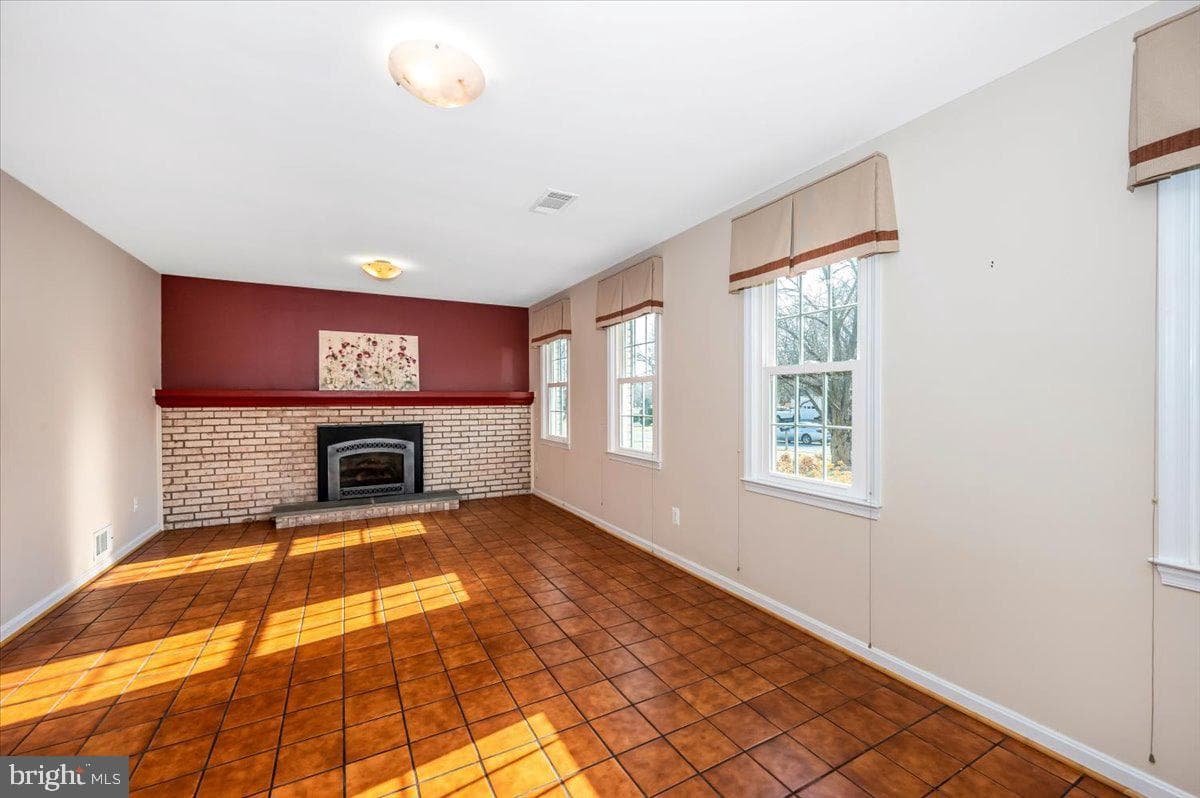 19805 Spurrier Avenue photo 25