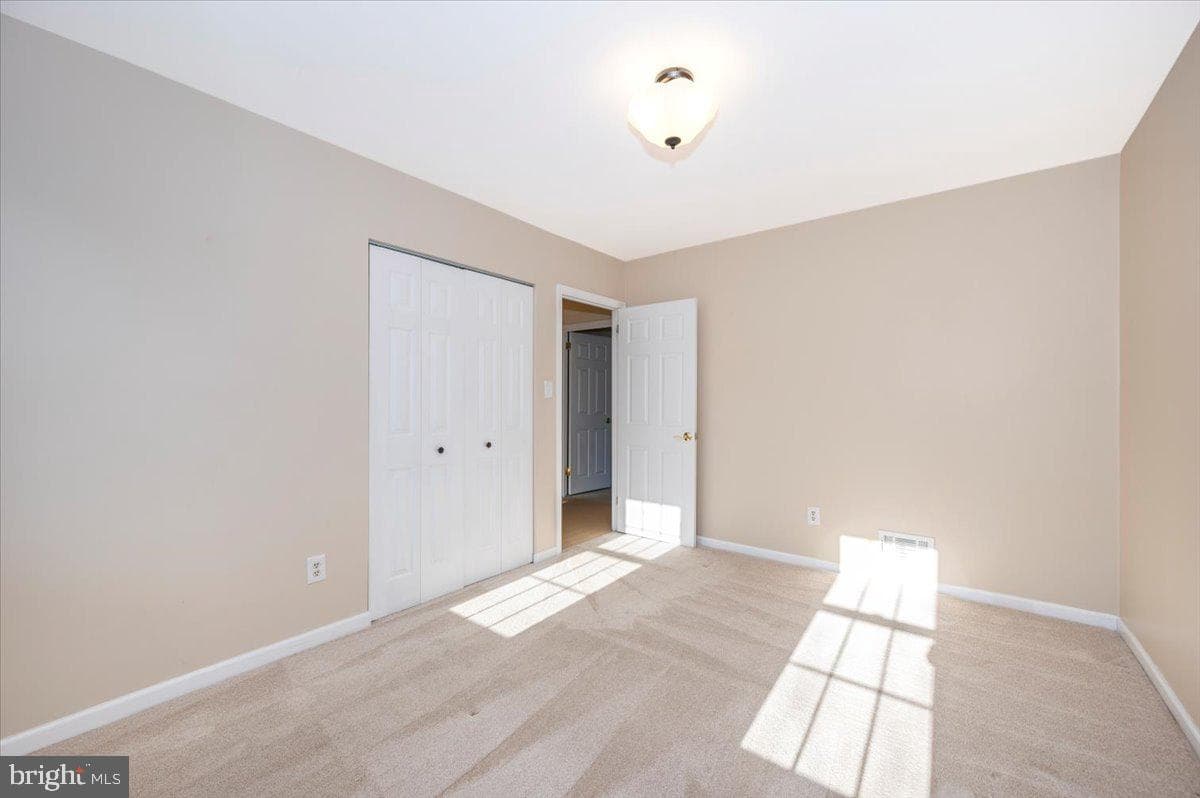 19805 Spurrier Avenue photo 40