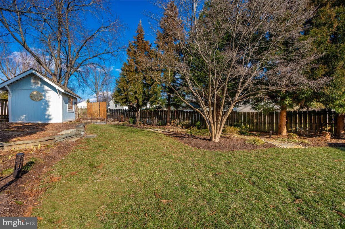19805 Spurrier Avenue photo 62