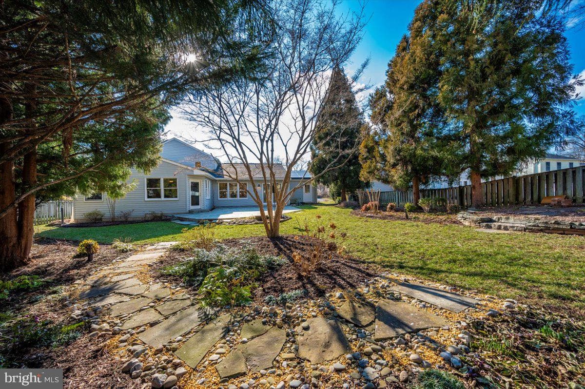 19805 Spurrier Avenue photo 63