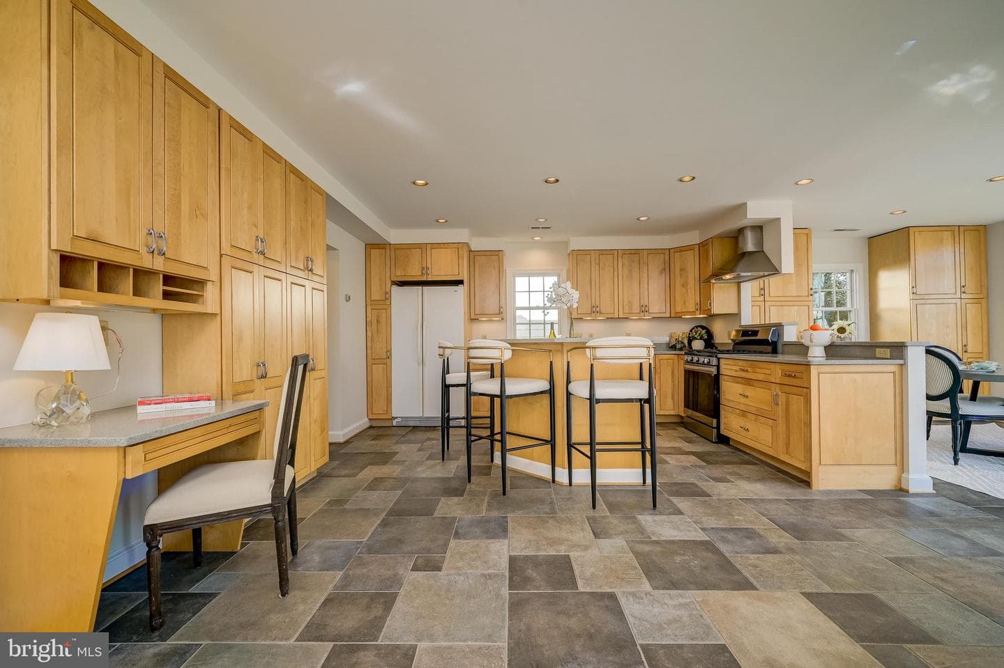 7817 Stratford Road photo 10