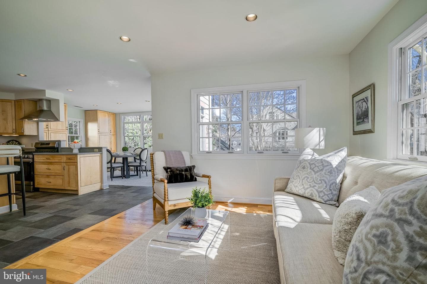 7817 Stratford Road photo 8