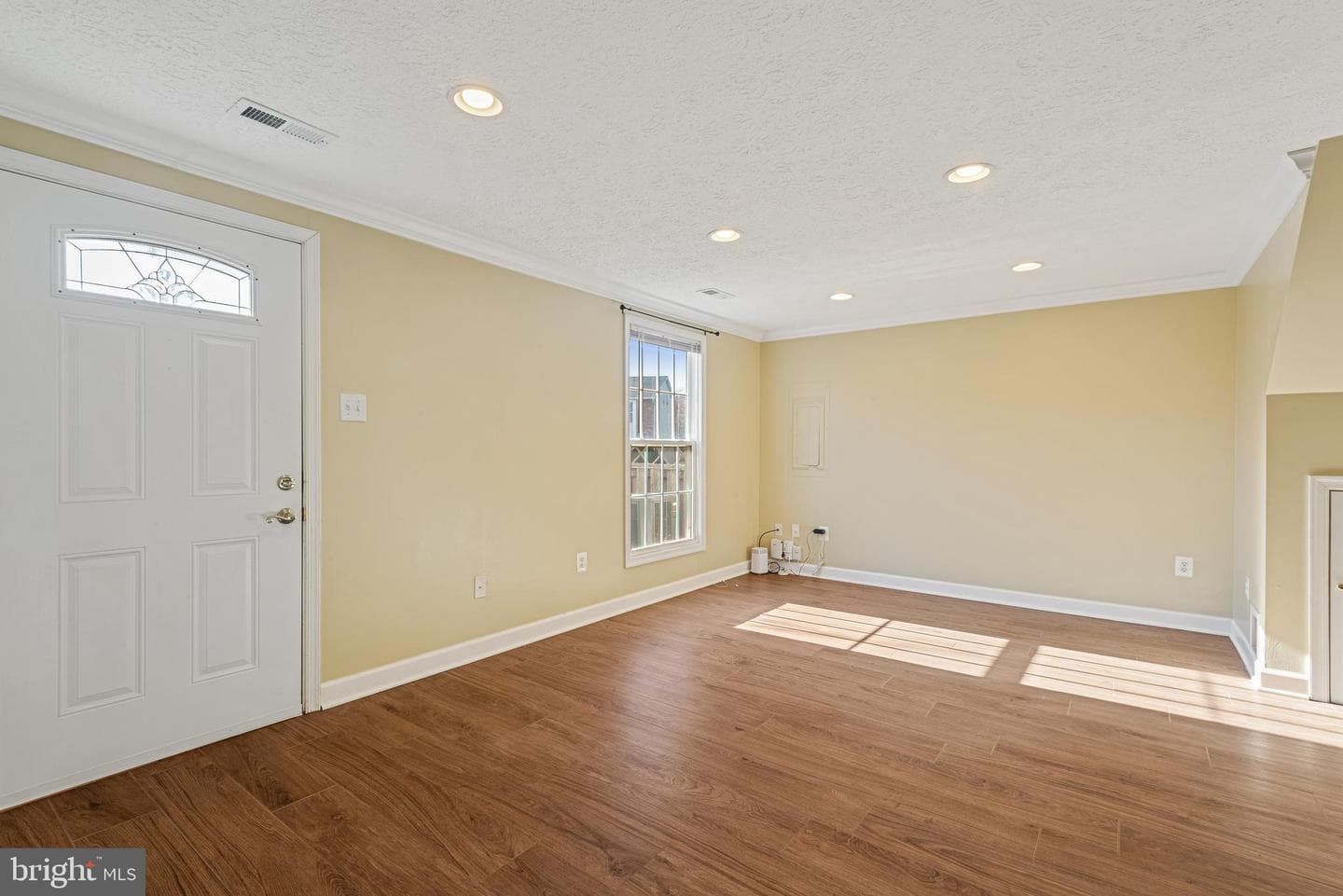 502 Palmtree Drive photo 6