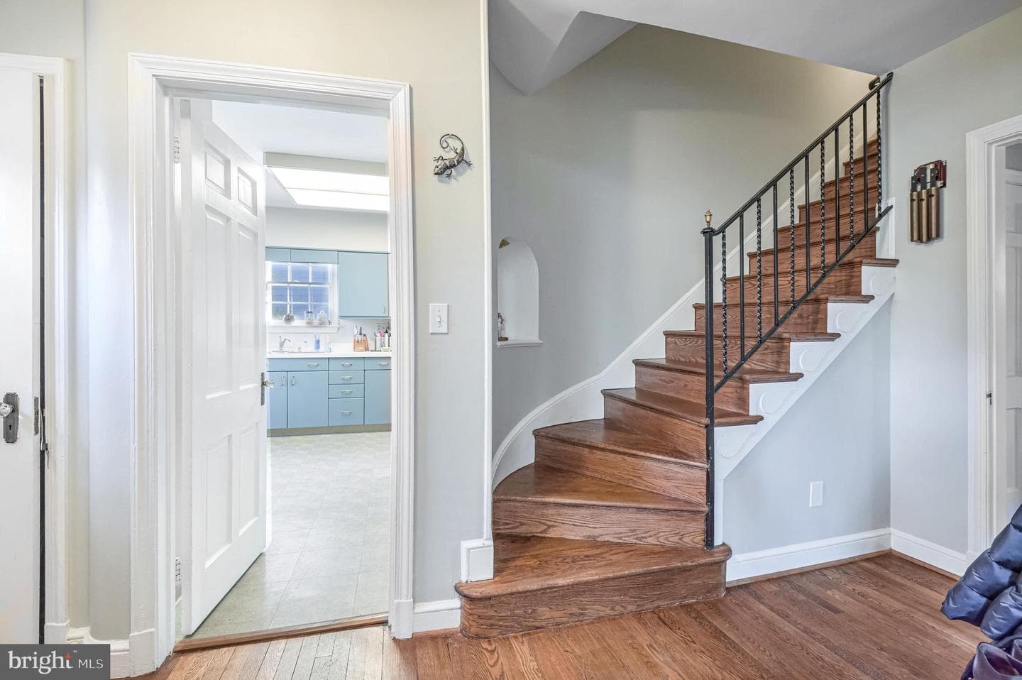 5206 Wilson Lane photo 3