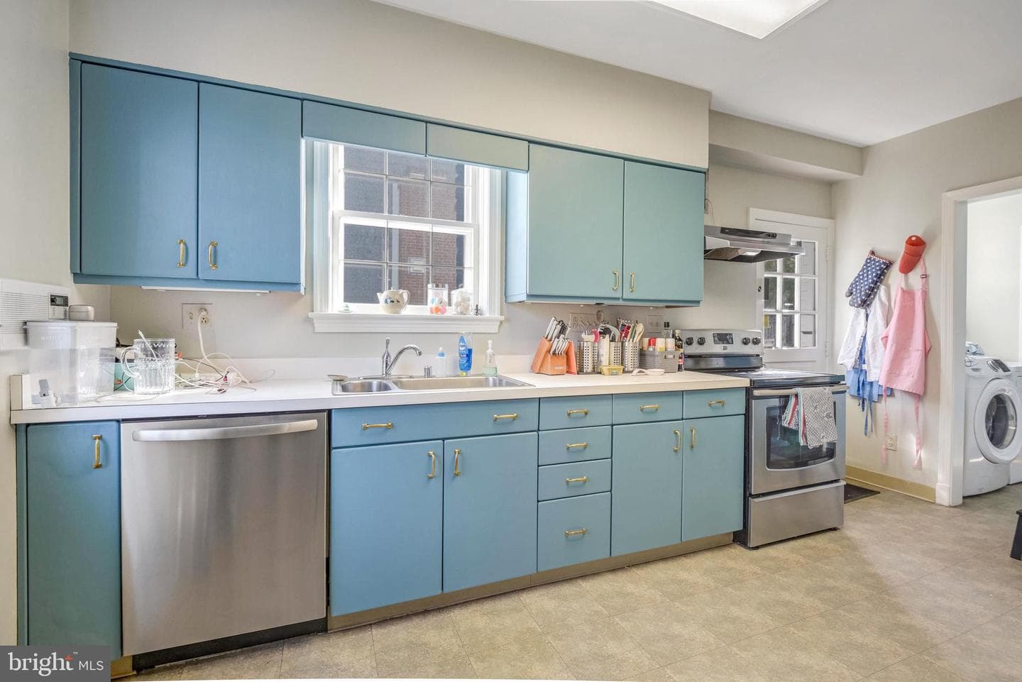 5206 Wilson Lane photo 8
