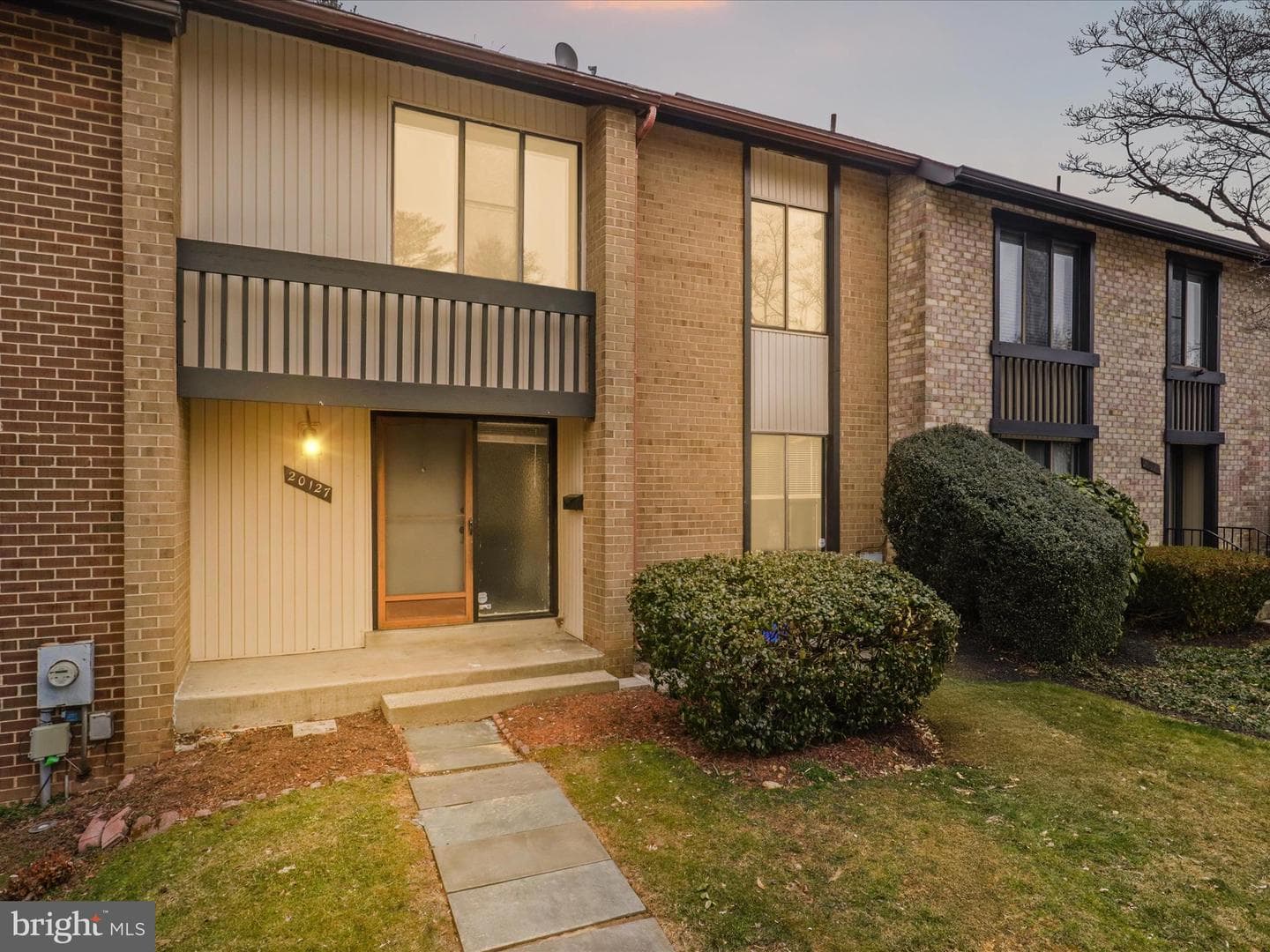 20127 Hob Hill Way photo 4