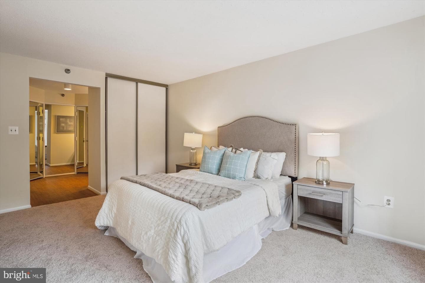 15100 Interlachen Drive #4-221 photo 13