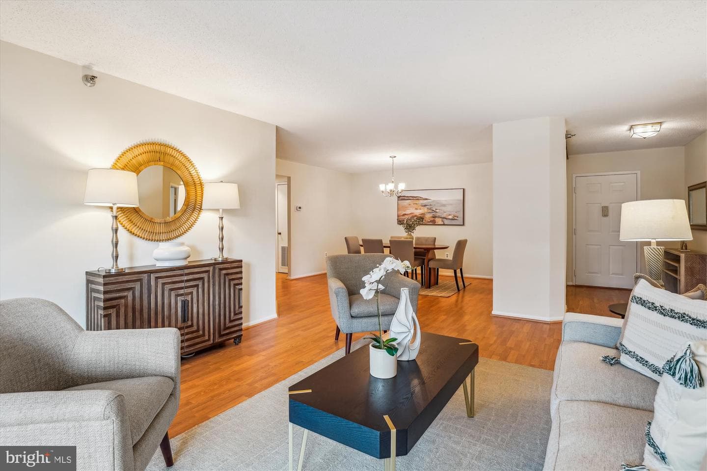 15100 Interlachen Drive #4-221 photo 5