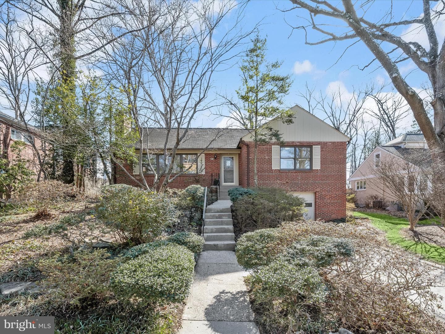 4910 Essex Avenue photo 1