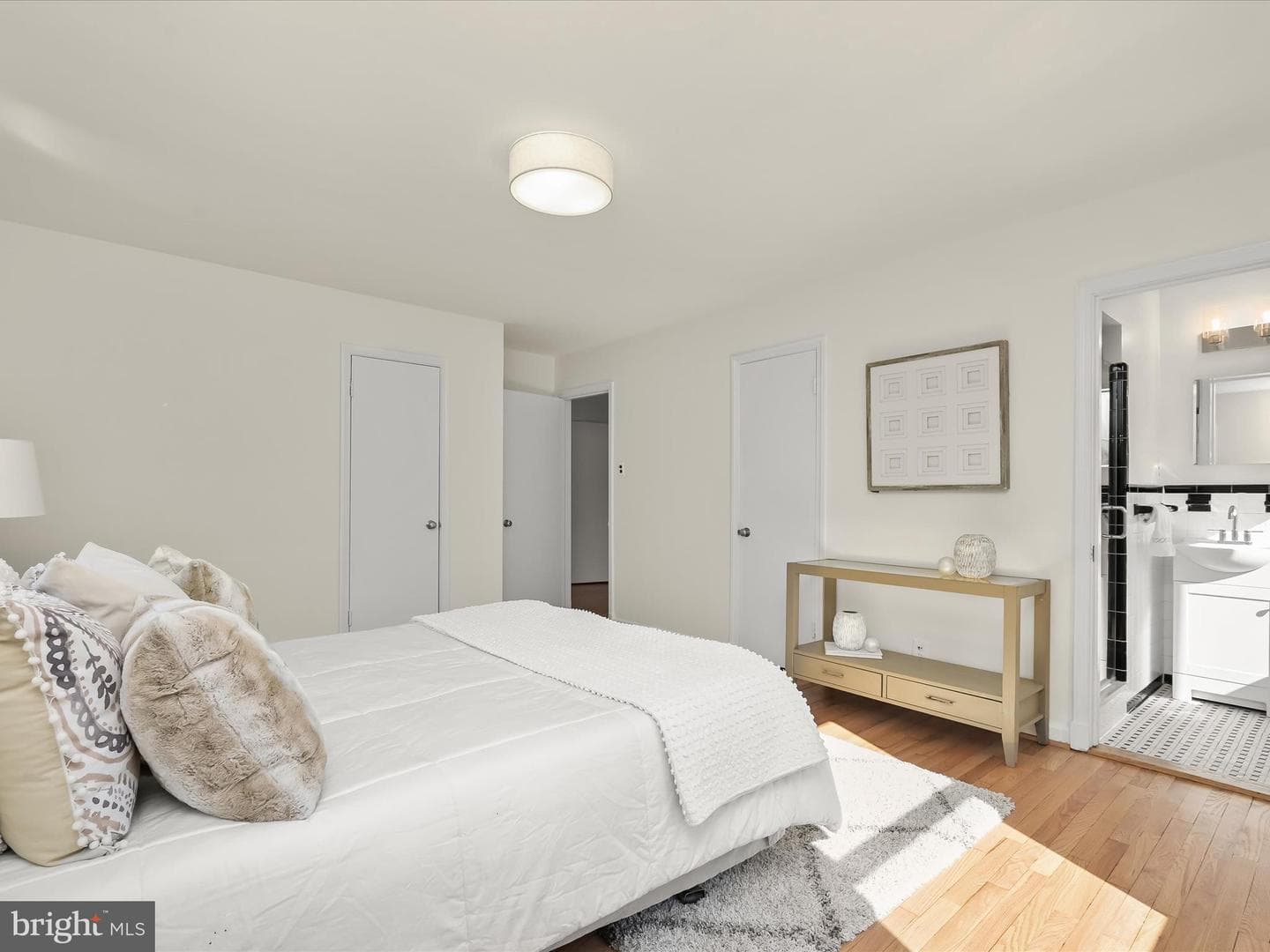 4910 Essex Avenue photo 14