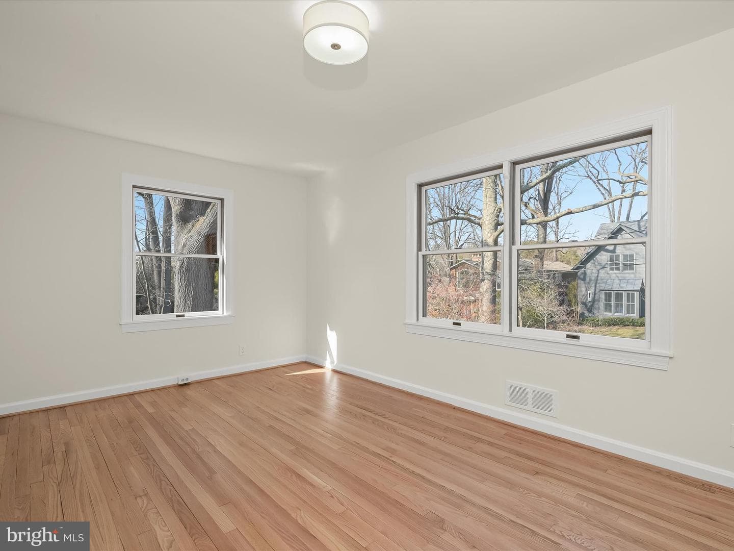 4910 Essex Avenue photo 19
