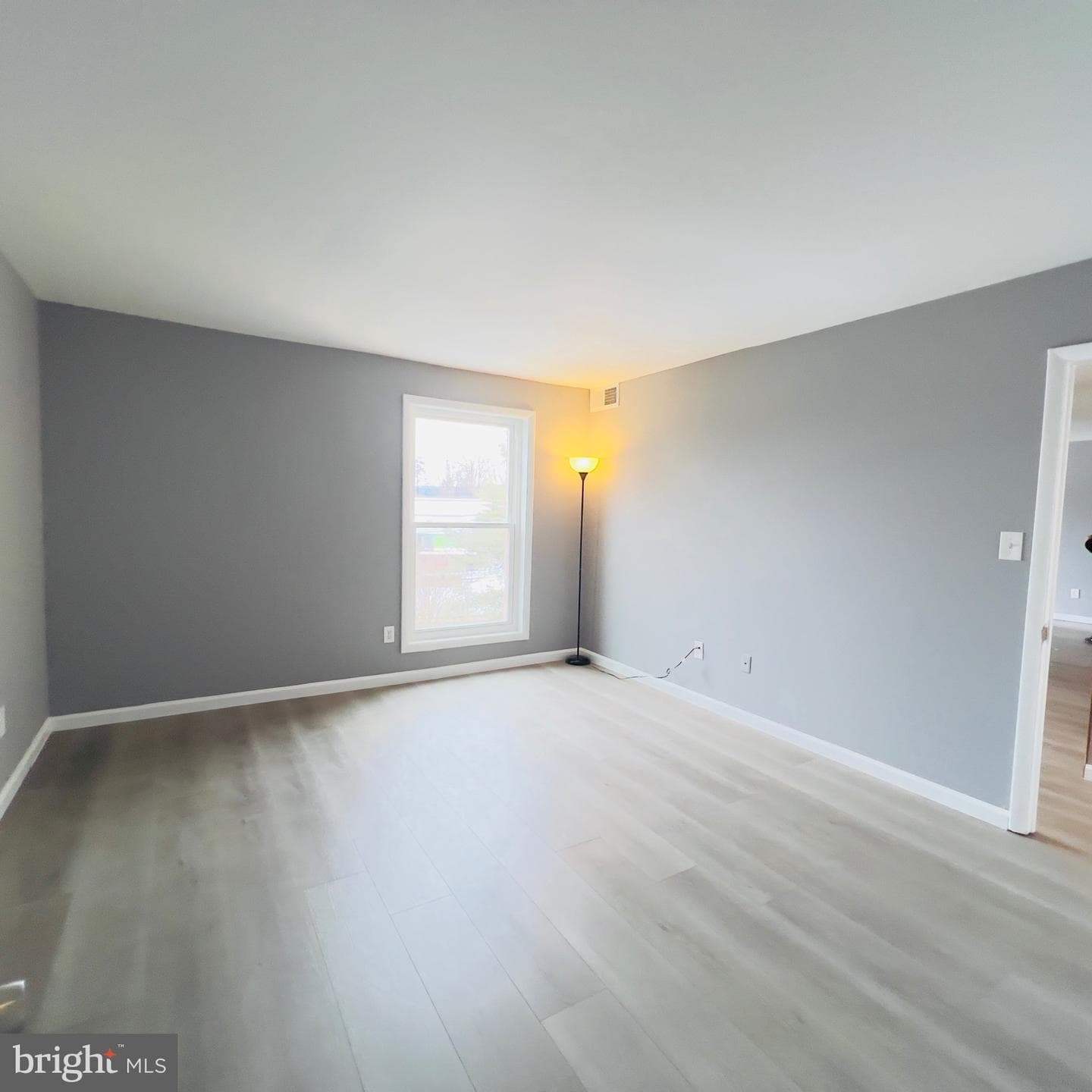 11903 Parklawn Drive #302 photo 7