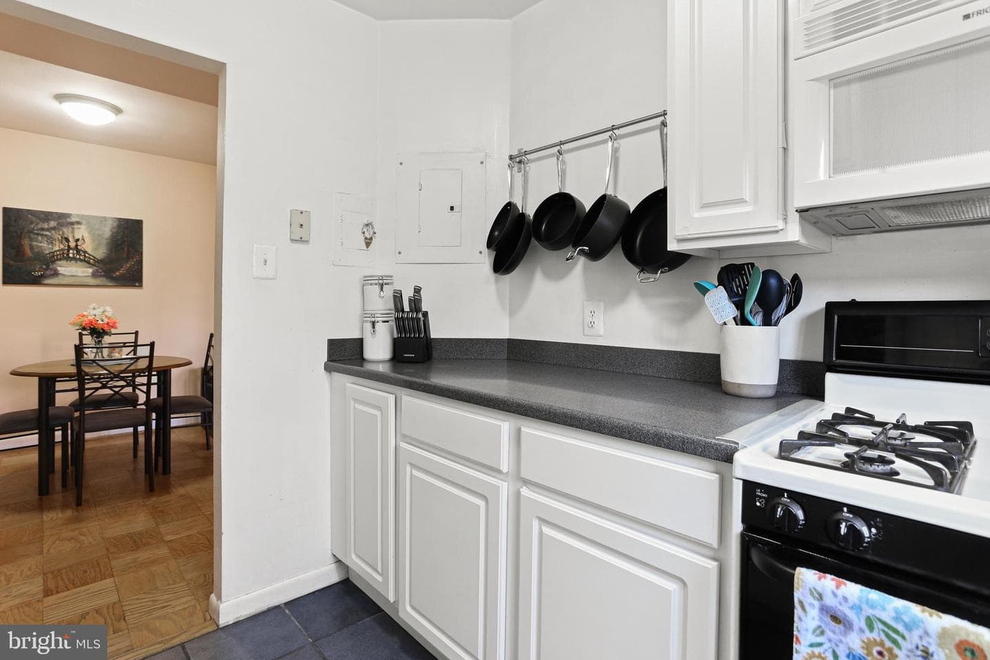7611 Maple Avenue #810 photo 15
