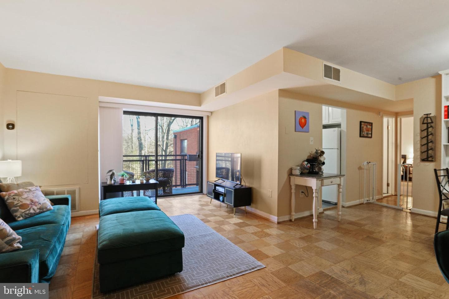 7611 Maple Avenue #810 photo 8