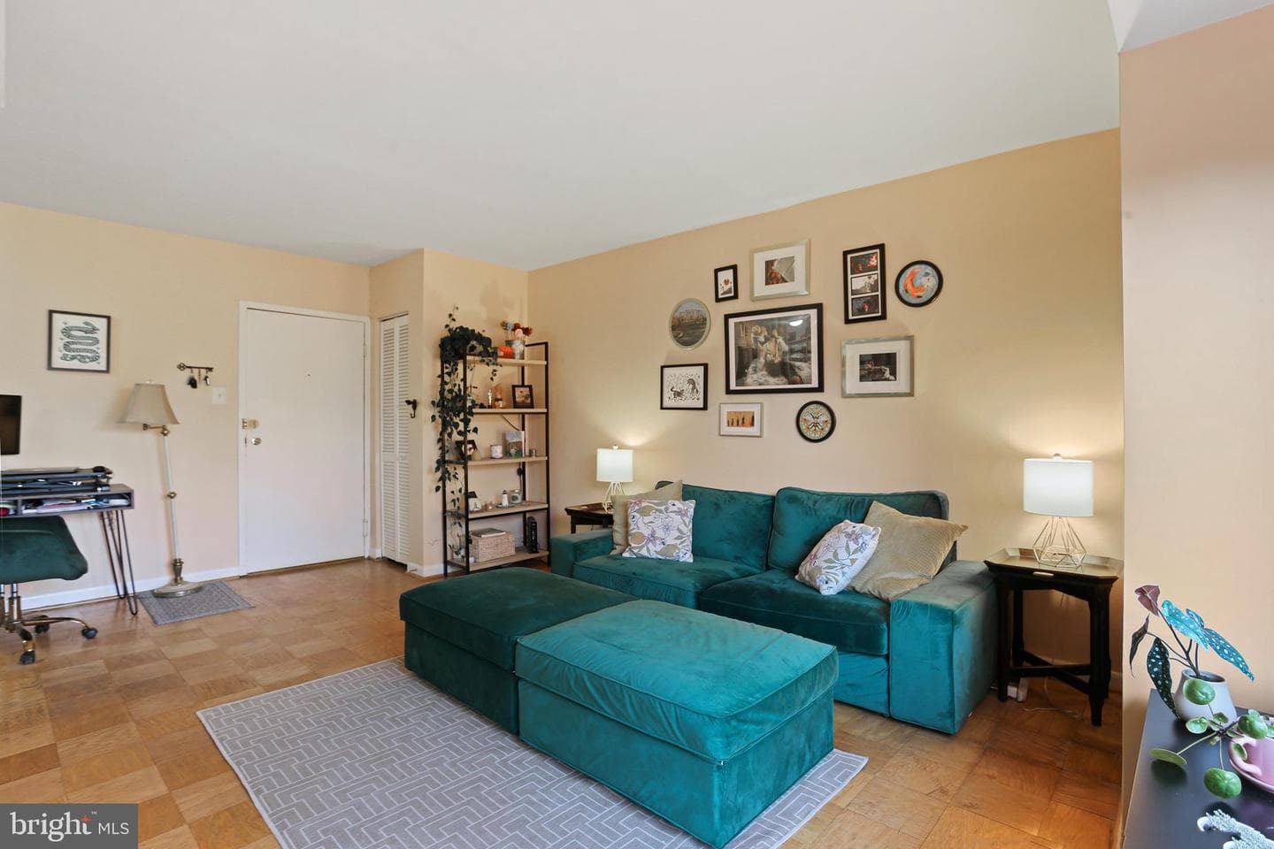 7611 Maple Avenue #810 photo 9