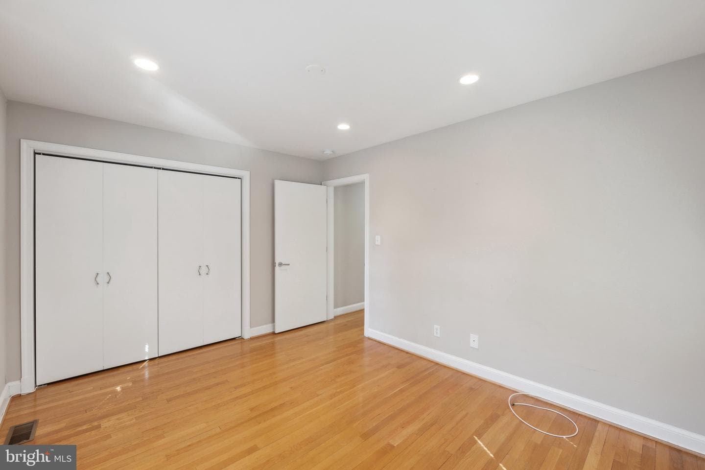 9621 E Bexhill Drive photo 22