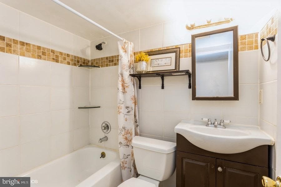 11408 Rambling Road photo 36
