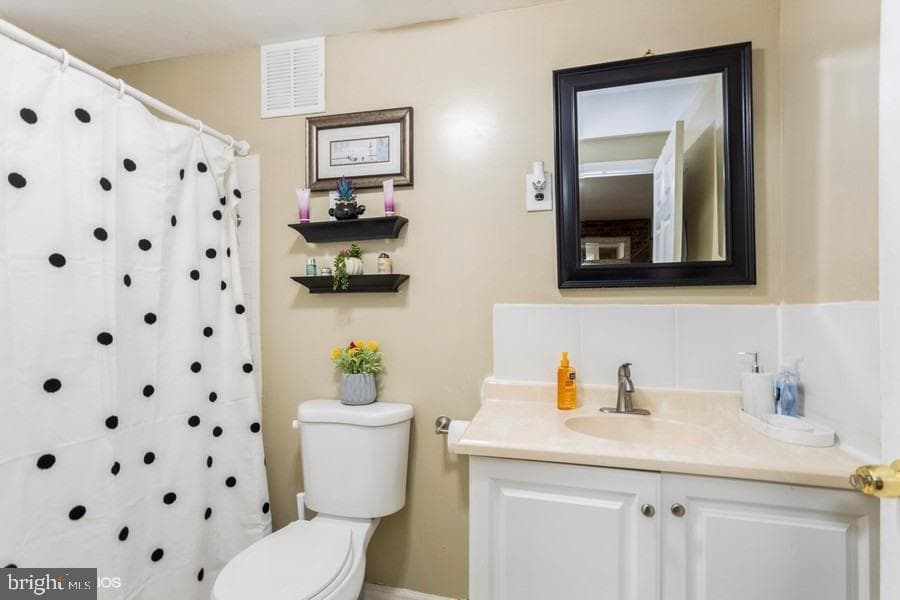 11408 Rambling Road photo 49