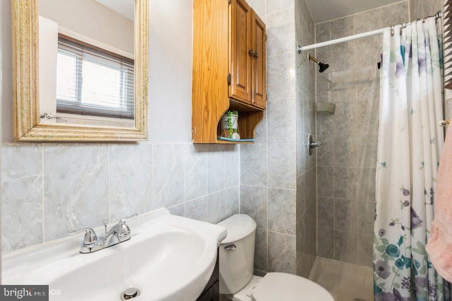 11408 Rambling Road photo 50