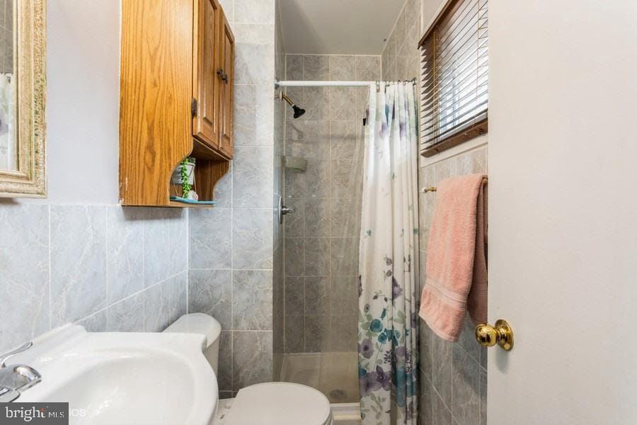11408 Rambling Road photo 51