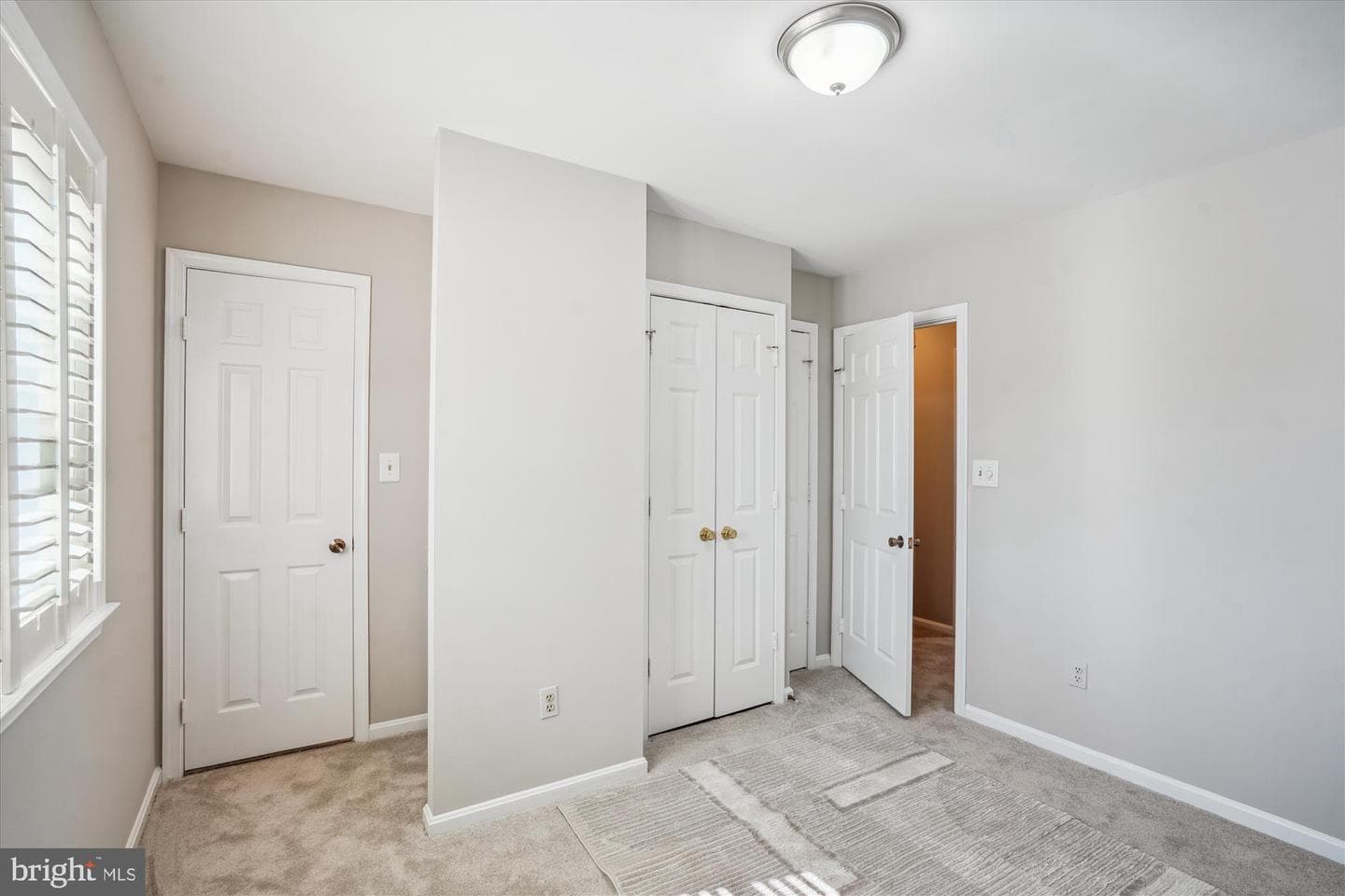4871 Chevy Chase Drive #161 photo 19