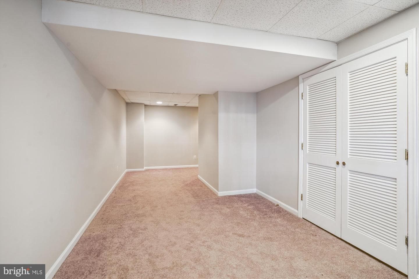 4871 Chevy Chase Drive #161 photo 25