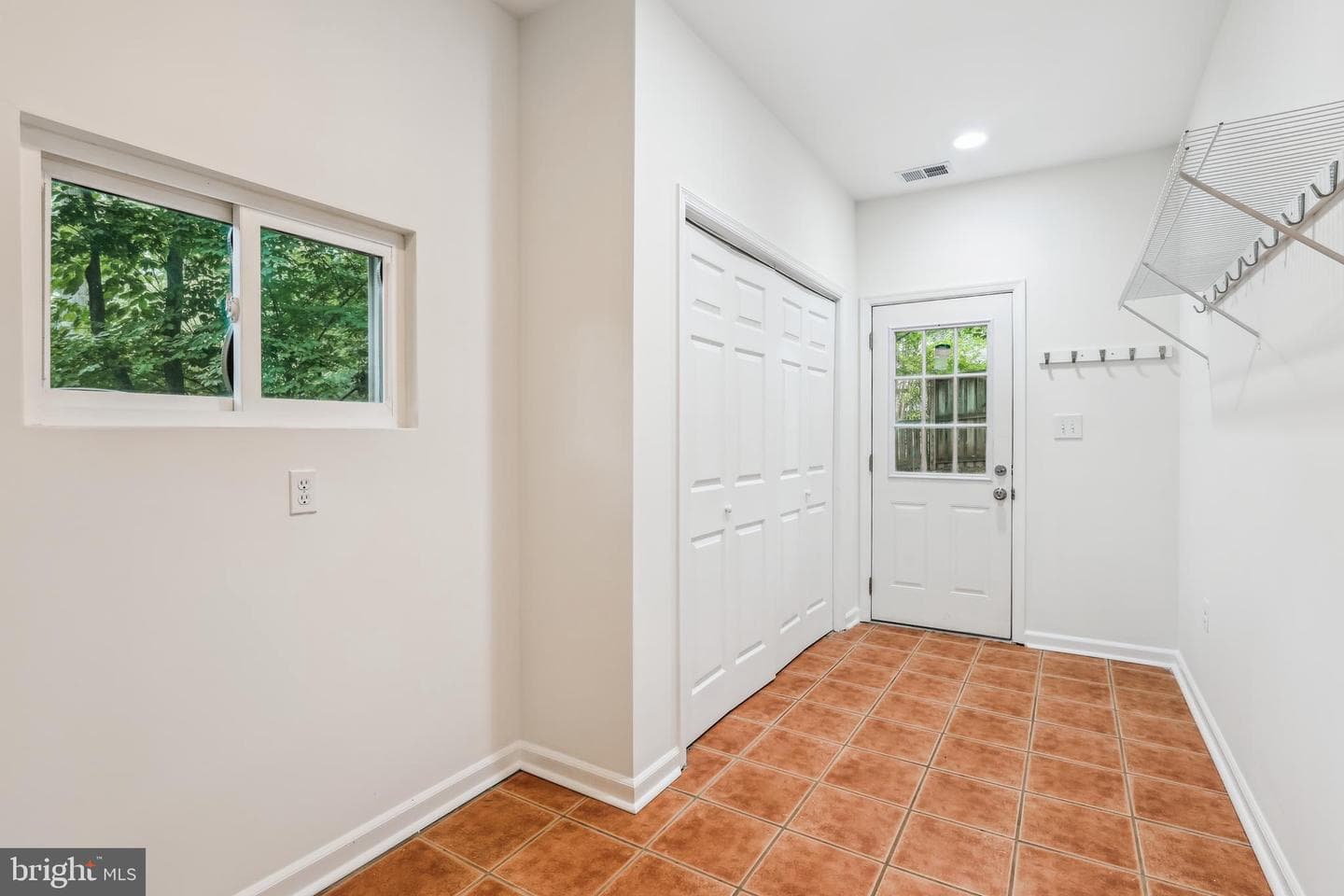 6503 Wilmett Road photo 25