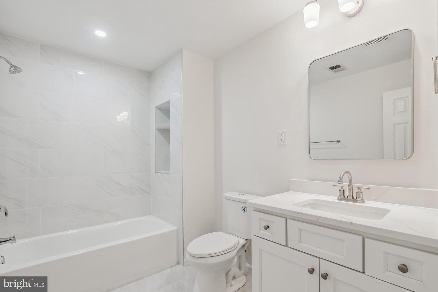 6503 Wilmett Road photo 26