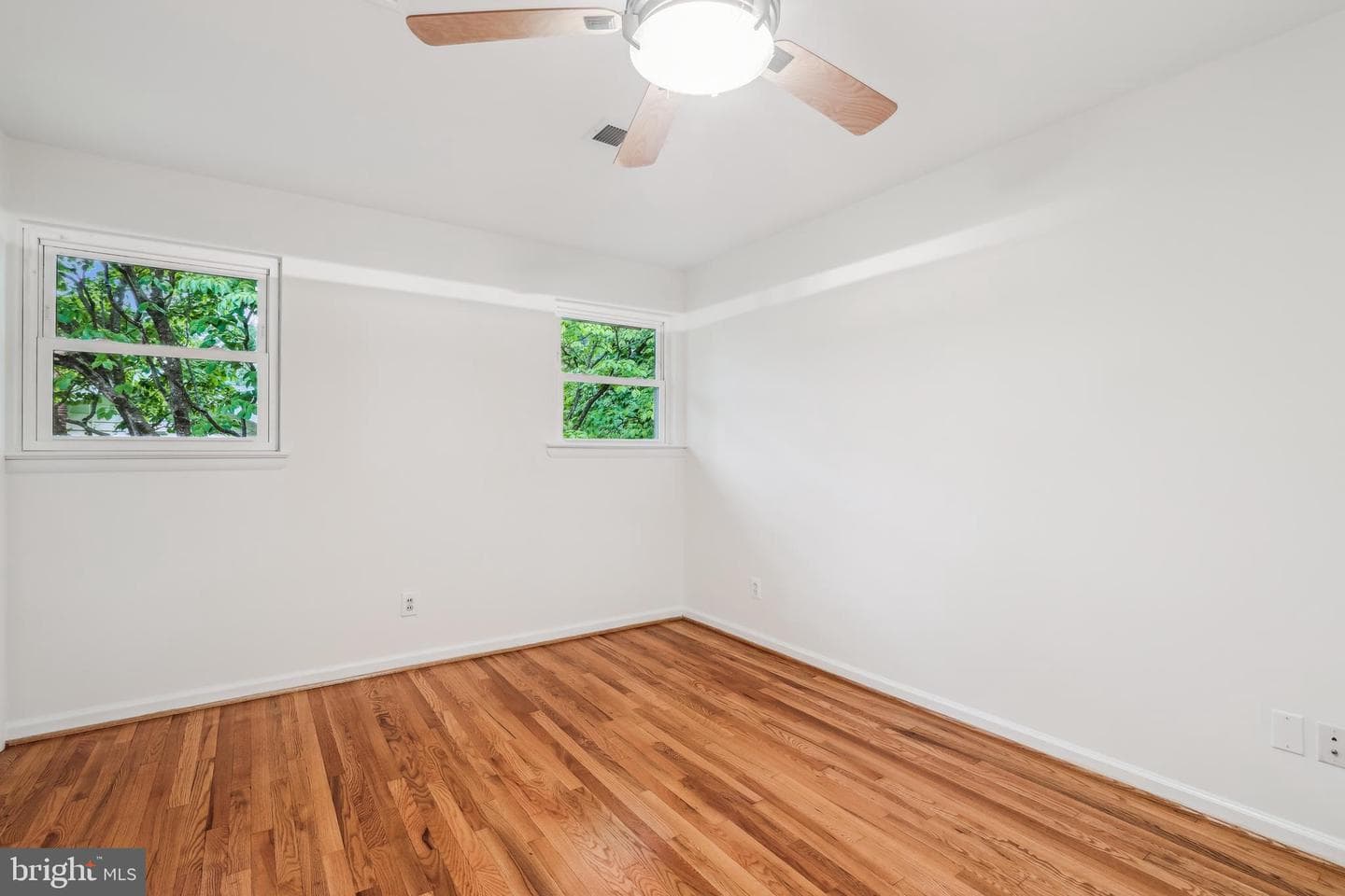 6503 Wilmett Road photo 28