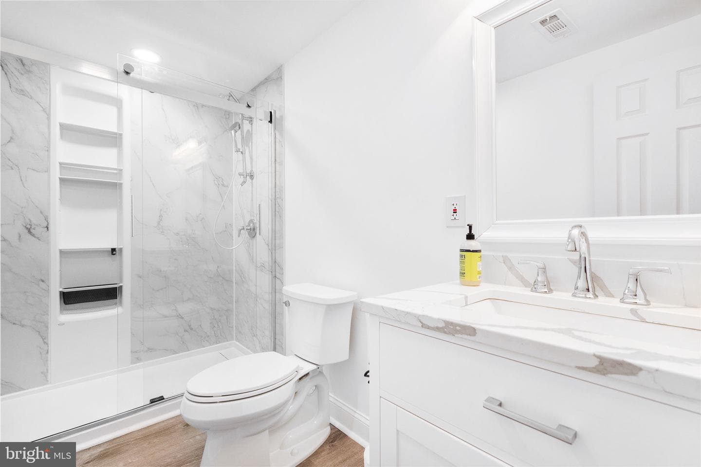 5020 River Road photo 16