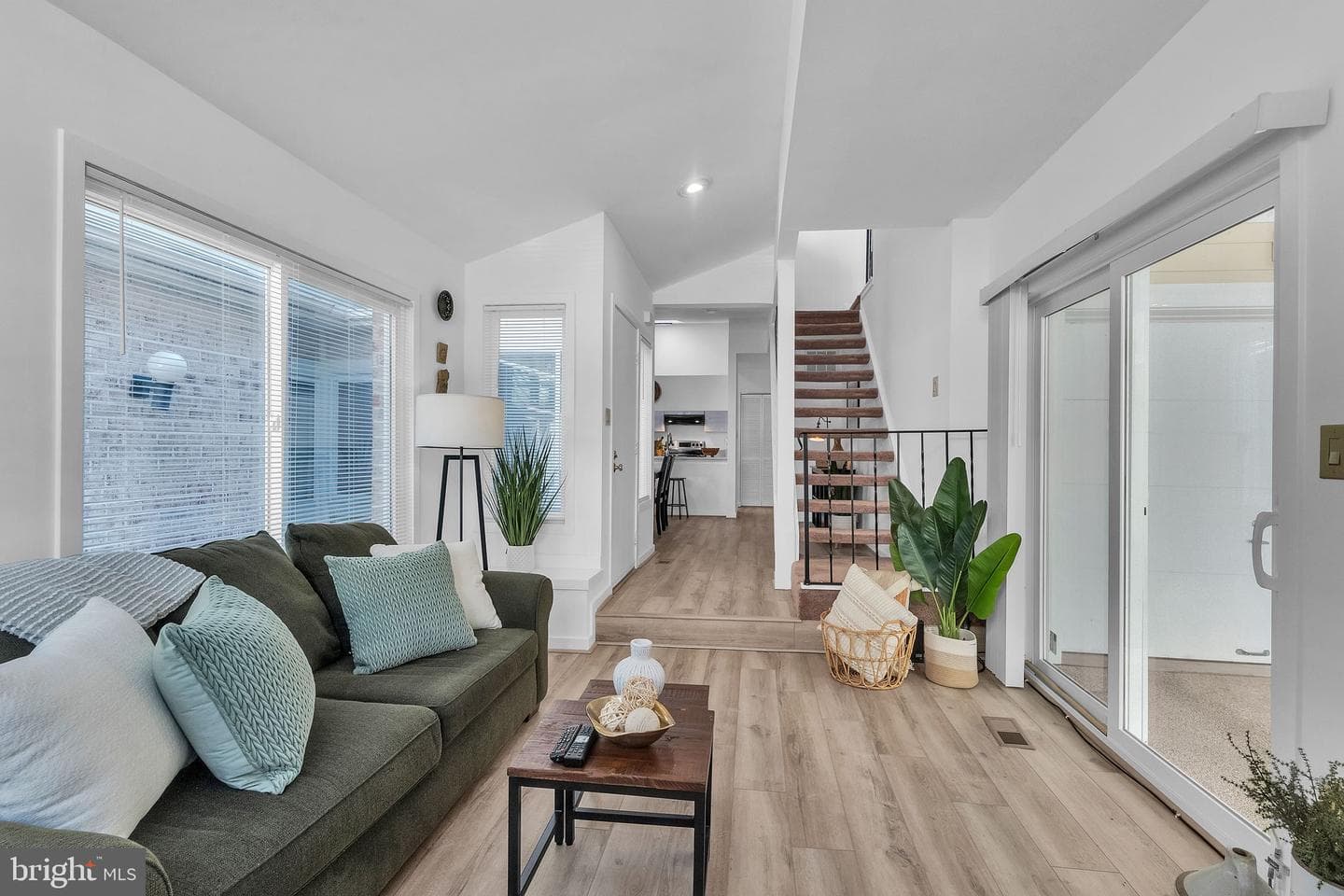 9864 Dockside Terrace photo 12