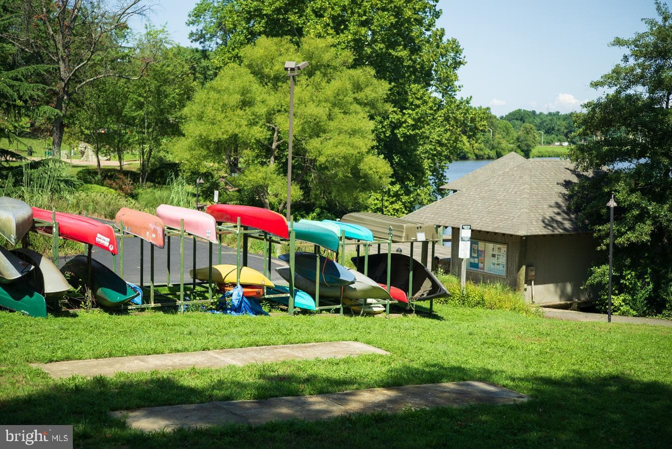 9864 Dockside Terrace photo 32