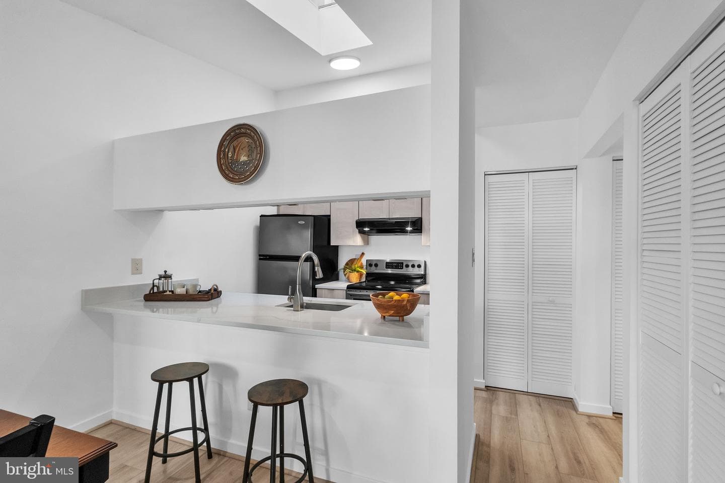 9864 Dockside Terrace photo 6