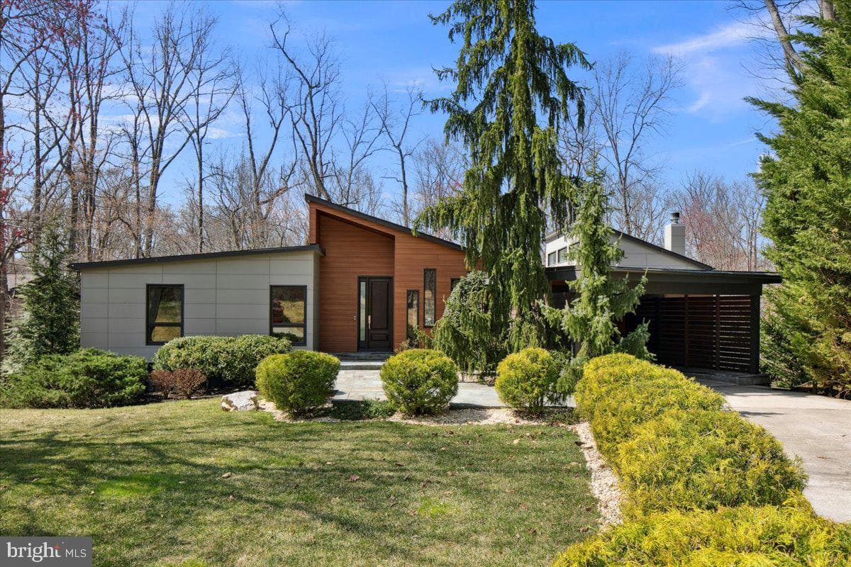 11136 Powder Horn Drive photo 11