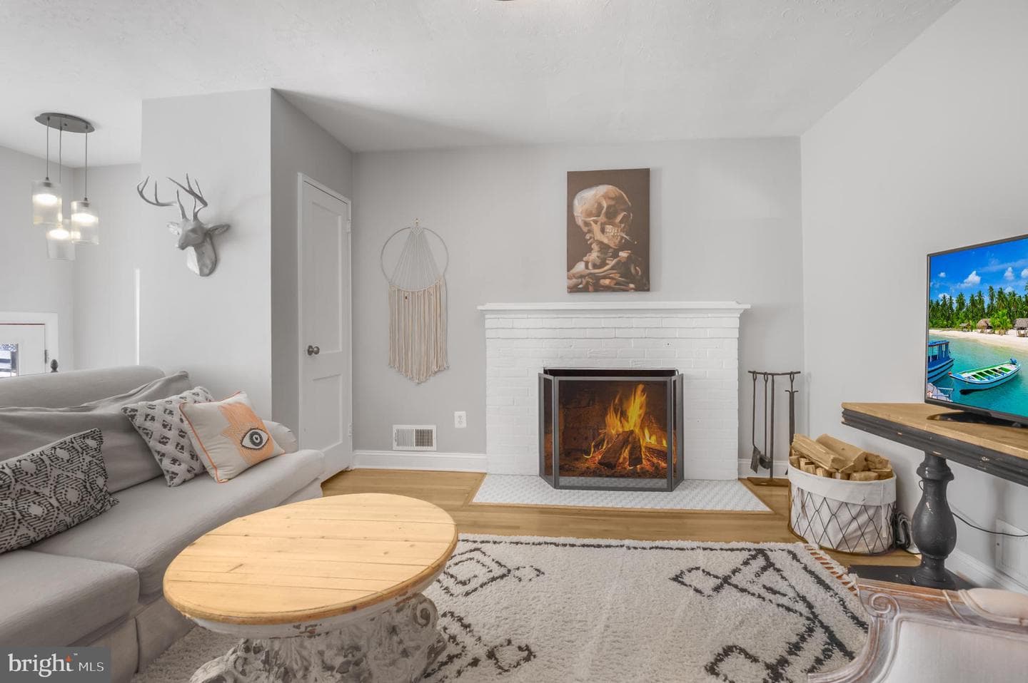 10110 Brunett Avenue photo 3