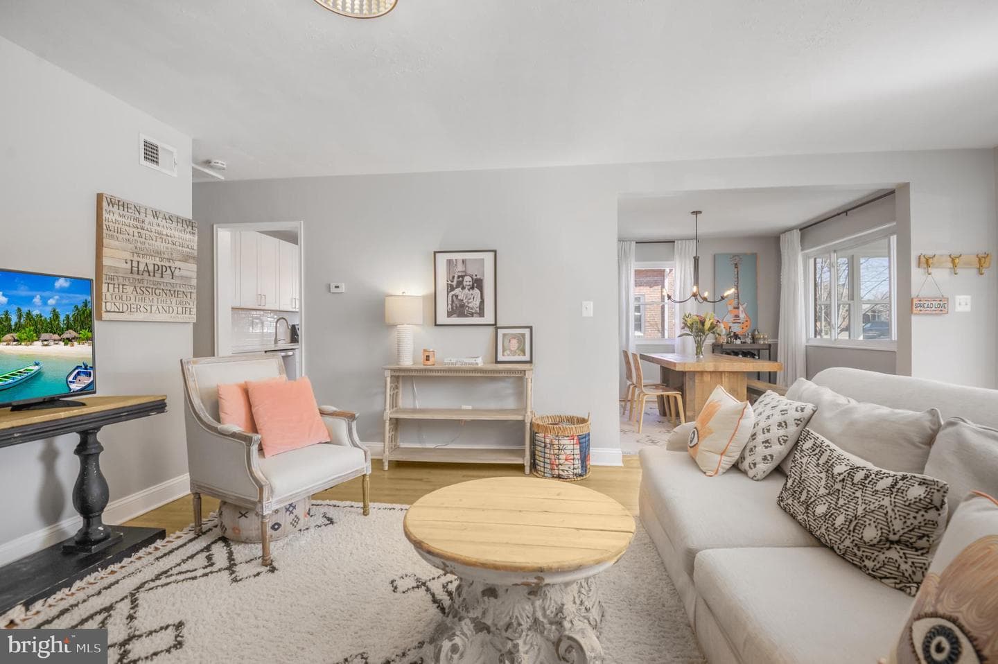 10110 Brunett Avenue photo 4