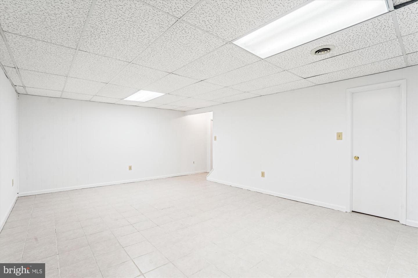 7870 Archbold Terrace photo 22